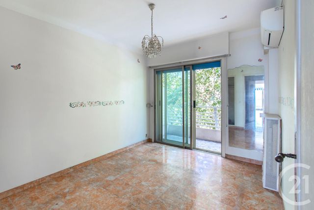 Appartement F3 à vendre - 3 pièces - 67.7 m2 - MENTON - 06 - PROVENCE-ALPES-COTE-D-AZUR - Century 21 Agence Molière