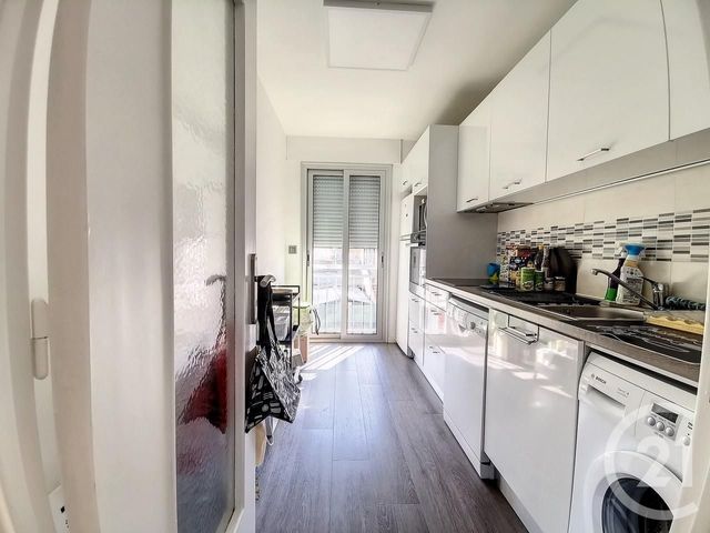 Appartement à vendre - 3 pièces - 58.46 m2 - ROQUEBRUNE CAP MARTIN - 06 - PROVENCE-ALPES-COTE-D-AZUR - Century 21 Agence Molière