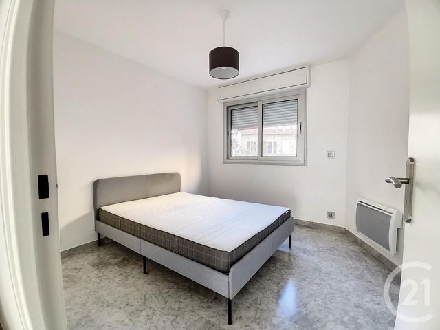 Appartement à vendre - 3 pièces - 58.46 m2 - ROQUEBRUNE CAP MARTIN - 06 - PROVENCE-ALPES-COTE-D-AZUR - Century 21 Agence Molière