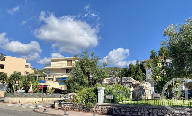 Afficher la photo en grand Appartement F3 à louer - 3 pièces - 55.26 m2 - ROQUEBRUNE CAP MARTIN - 06 - PROVENCE-ALPES-COTE-D-AZUR - Century 21 Agence Molière