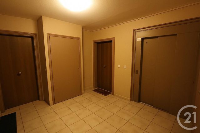 Appartement F2 à vendre - 2 pièces - 33.45 m2 - ROQUEBRUNE CAP MARTIN - 06 - PROVENCE-ALPES-COTE-D-AZUR - Century 21 Agence Molière