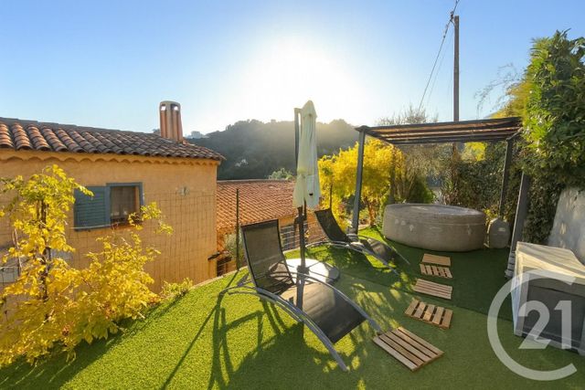 maison à vendre - 6 pièces - 131.04 m2 - MENTON - 06 - PROVENCE-ALPES-COTE-D-AZUR - Century 21 Agence Molière