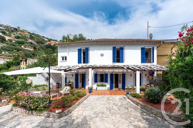 maison à louer - 4 pièces - 118.3 m2 - MENTON - 06 - PROVENCE-ALPES-COTE-D-AZUR - Century 21 Agence Molière