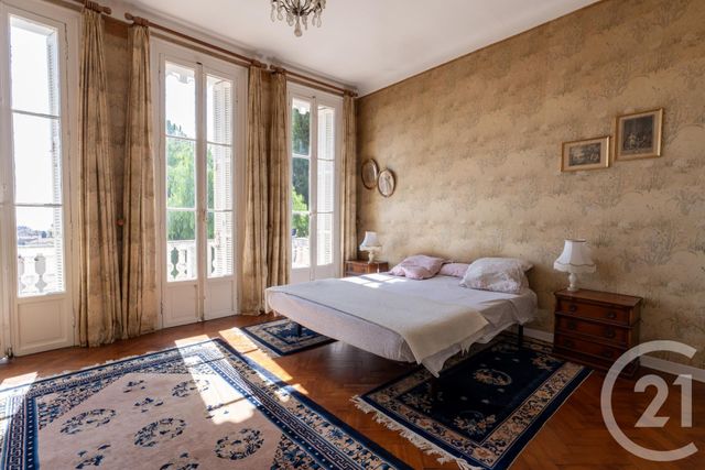 maison à vendre - 12 pièces - 475.55 m2 - MENTON - 06 - PROVENCE-ALPES-COTE-D-AZUR - Century 21 Agence Molière