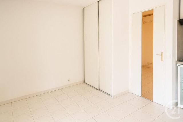 Appartement Studio à vendre - 1 pièce - 21.64 m2 - CAGNES SUR MER - 06 - PROVENCE-ALPES-COTE-D-AZUR - Century 21 Agence Molière