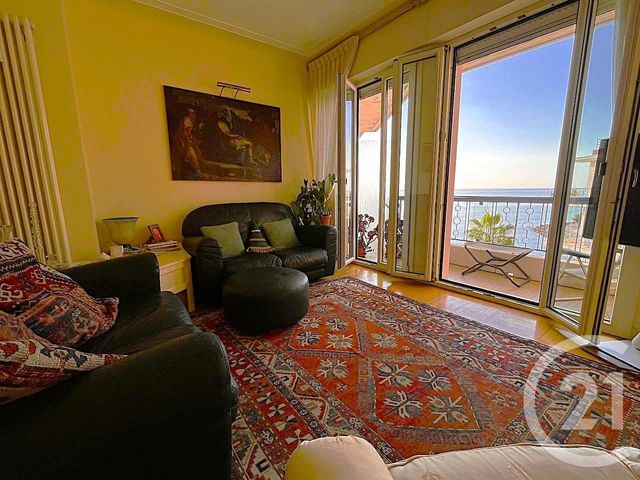 Appartement F3 à vendre - 3 pièces - 83.77 m2 - MENTON - 06 - PROVENCE-ALPES-COTE-D-AZUR - Century 21 Agence Molière