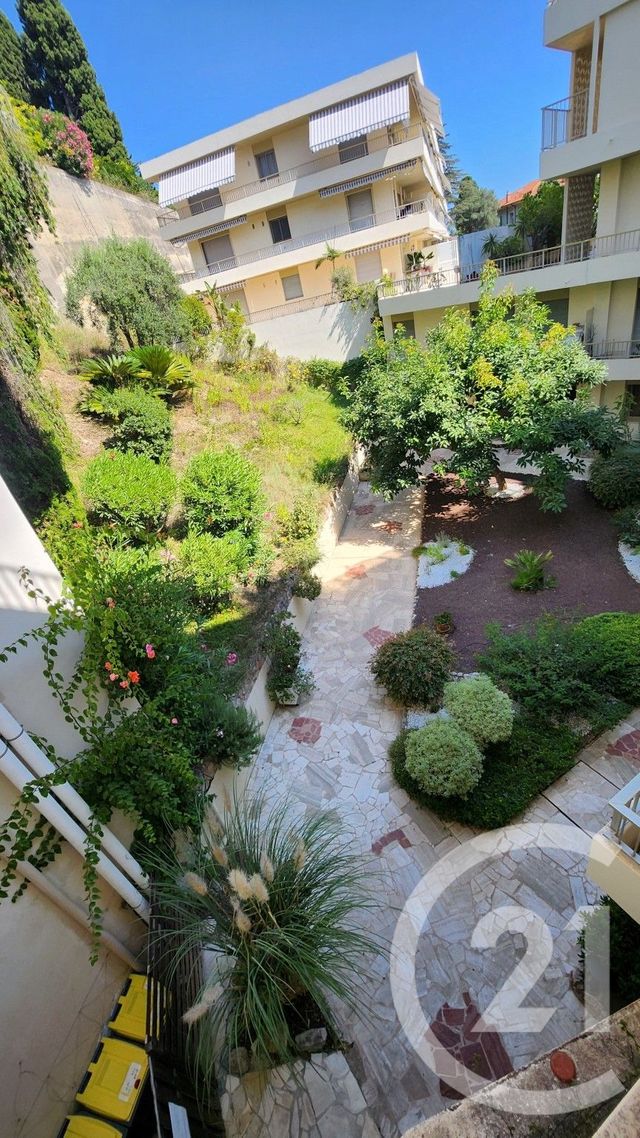 Appartement F1 à louer - 1 pièce - 31.48 m2 - MENTON - 06 - PROVENCE-ALPES-COTE-D-AZUR - Century 21 Agence Molière
