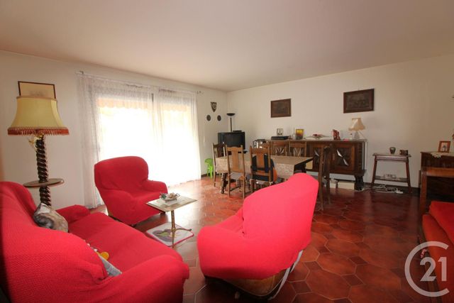 Afficher la photo en grand Appartement F4 à vendre - 4 pièces - 103.0 m2 - MENTON - 06 - PROVENCE-ALPES-COTE-D-AZUR - Century 21 Agence Molière