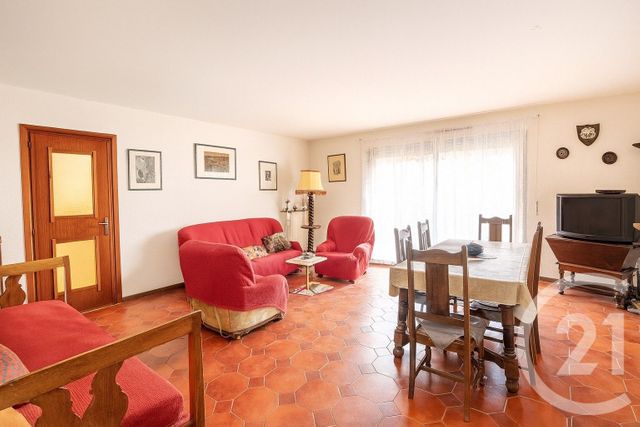 Appartement F4 à vendre - 4 pièces - 103.0 m2 - MENTON - 06 - PROVENCE-ALPES-COTE-D-AZUR - Century 21 Agence Molière