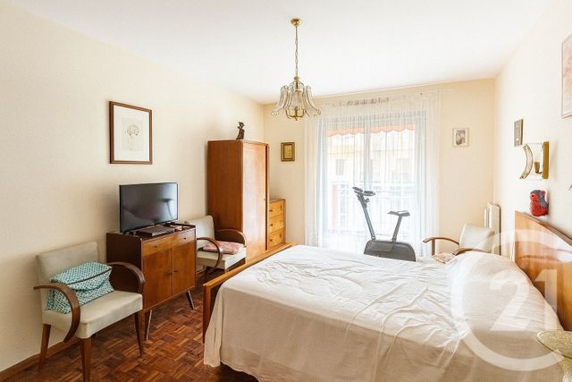 Appartement F4 à vendre - 4 pièces - 103.0 m2 - MENTON - 06 - PROVENCE-ALPES-COTE-D-AZUR - Century 21 Agence Molière