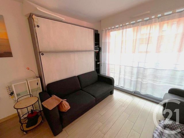 Appartement Studio à vendre - 1 pièce - 29.0 m2 - ROQUEBRUNE CAP MARTIN - 06 - PROVENCE-ALPES-COTE-D-AZUR - Century 21 Agence Molière
