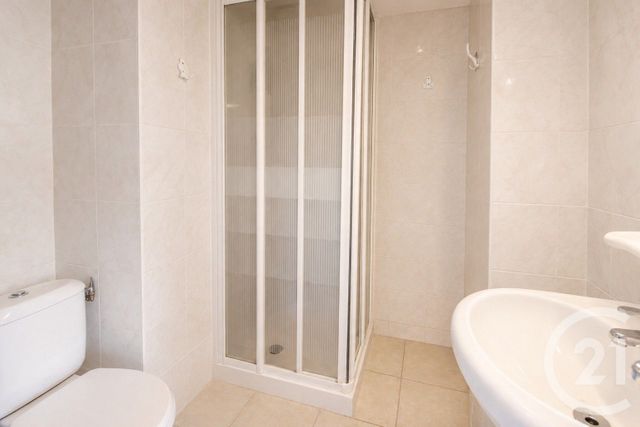Appartement F2 à vendre - 2 pièces - 56.21 m2 - MENTON - 06 - PROVENCE-ALPES-COTE-D-AZUR - Century 21 Agence Molière