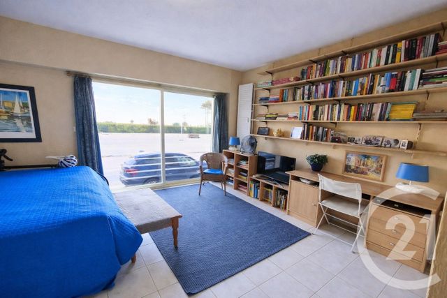 Appartement F2 à vendre - 2 pièces - 56.21 m2 - MENTON - 06 - PROVENCE-ALPES-COTE-D-AZUR - Century 21 Agence Molière