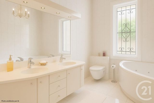 maison à louer - 7 pièces - 169.0 m2 - ROQUEBRUNE CAP MARTIN - 06 - PROVENCE-ALPES-COTE-D-AZUR - Century 21 Agence Molière