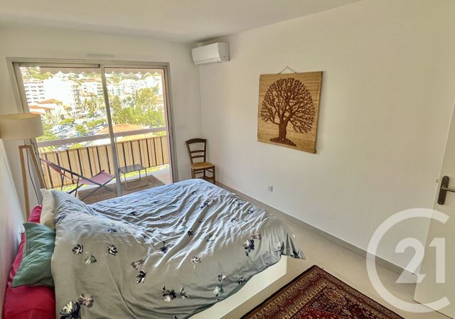 Appartement F3 à vendre - 3 pièces - 68.48 m2 - MENTON - 06 - PROVENCE-ALPES-COTE-D-AZUR - Century 21 Agence Molière