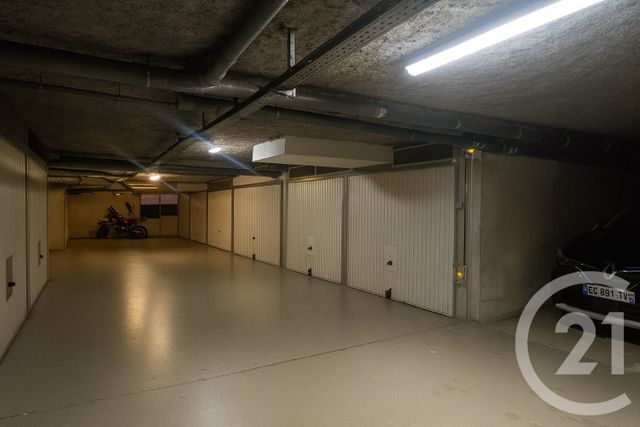 Appartement à vendre - 2 pièces - 33.45 m2 - ROQUEBRUNE CAP MARTIN - 06 - PROVENCE-ALPES-COTE-D-AZUR - Century 21 Agence Molière