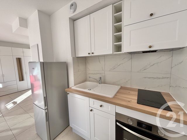 Appartement F1 à louer - 1 pièce - 20.87 m2 - MENTON - 06 - PROVENCE-ALPES-COTE-D-AZUR - Century 21 Agence Molière