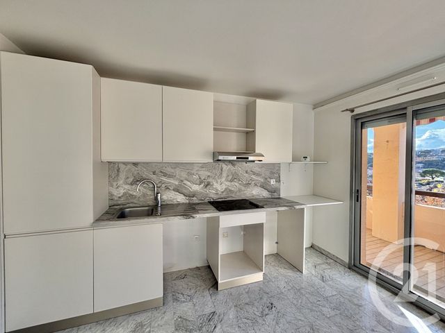Appartement F3 à louer - 3 pièces - 65.79 m2 - ROQUEBRUNE CAP MARTIN - 06 - PROVENCE-ALPES-COTE-D-AZUR - Century 21 Agence Molière
