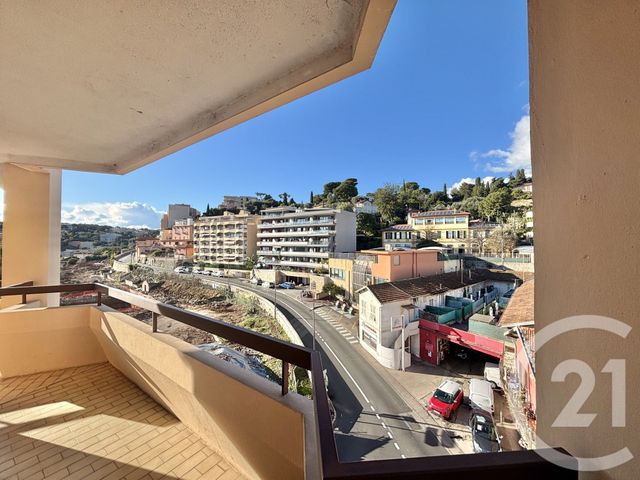 Appartement F3 à louer - 3 pièces - 65.79 m2 - ROQUEBRUNE CAP MARTIN - 06 - PROVENCE-ALPES-COTE-D-AZUR - Century 21 Agence Molière