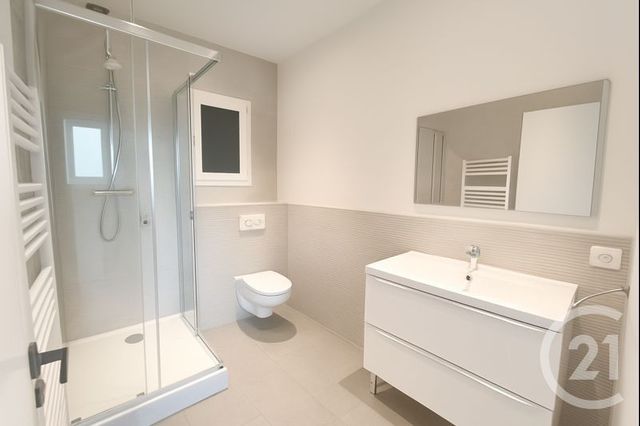 Appartement F6 à louer - 6 pièces - 154.89 m2 - NICE - 06 - PROVENCE-ALPES-COTE-D-AZUR - Century 21 Agence Molière