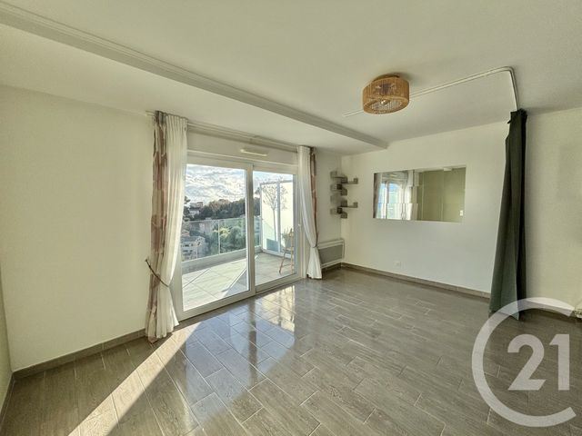 Appartement F2 à louer - 2 pièces - 46.84 m2 - ROQUEBRUNE CAP MARTIN - 06 - PROVENCE-ALPES-COTE-D-AZUR - Century 21 Agence Molière