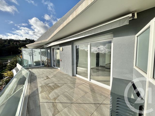 Appartement F2 à louer - 2 pièces - 46.84 m2 - ROQUEBRUNE CAP MARTIN - 06 - PROVENCE-ALPES-COTE-D-AZUR - Century 21 Agence Molière