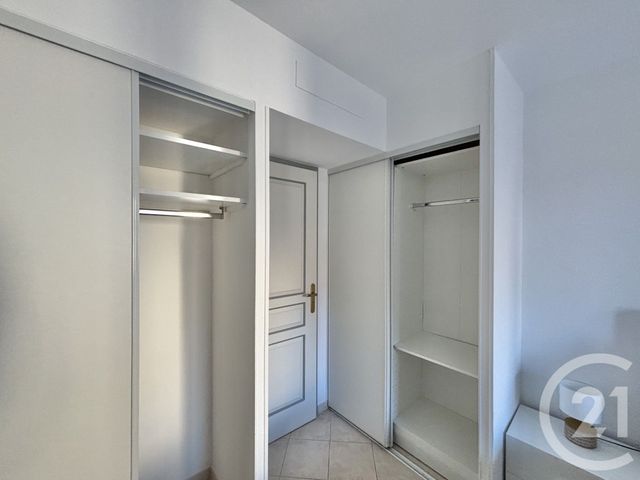 Appartement F2 à louer - 2 pièces - 33.75 m2 - MENTON - 06 - PROVENCE-ALPES-COTE-D-AZUR - Century 21 Agence Molière
