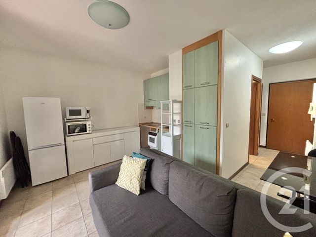 Appartement T2 à louer - 2 pièces - 32.97 m2 - MENTON - 06 - PROVENCE-ALPES-COTE-D-AZUR - Century 21 Agence Molière