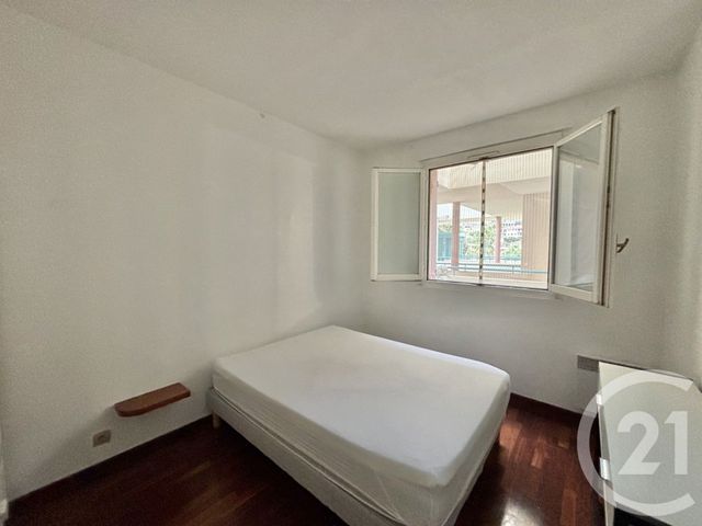 Appartement T2 à louer - 2 pièces - 32.97 m2 - MENTON - 06 - PROVENCE-ALPES-COTE-D-AZUR - Century 21 Agence Molière