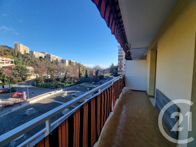 Appartement à vendre - 4 pièces - 66.91 m2 - MENTON - 06 - PROVENCE-ALPES-COTE-D-AZUR - Century 21 Agence Molière