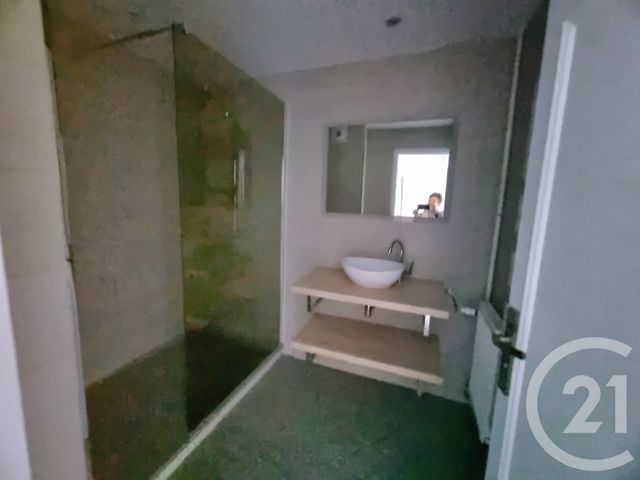 Appartement à vendre - 4 pièces - 66.91 m2 - MENTON - 06 - PROVENCE-ALPES-COTE-D-AZUR - Century 21 Agence Molière