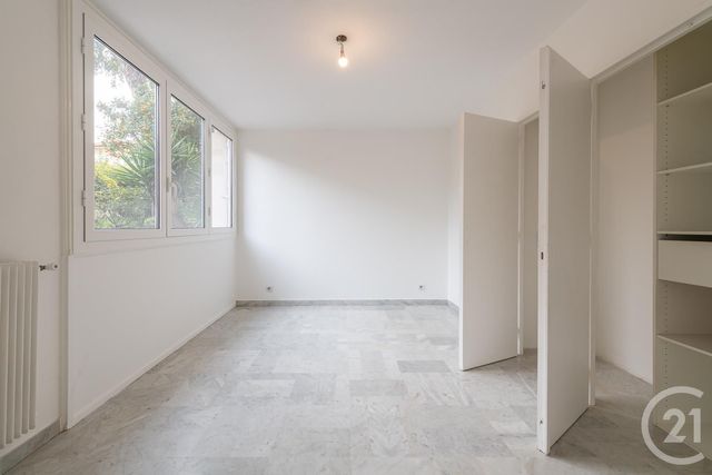 Appartement F3 à louer - 3 pièces - 70.36 m2 - ROQUEBRUNE CAP MARTIN - 06 - PROVENCE-ALPES-COTE-D-AZUR - Century 21 Agence Molière