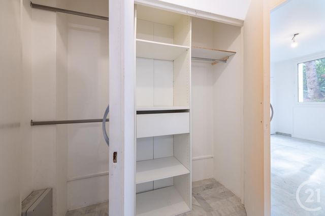 Appartement F3 à louer - 3 pièces - 70.36 m2 - ROQUEBRUNE CAP MARTIN - 06 - PROVENCE-ALPES-COTE-D-AZUR - Century 21 Agence Molière