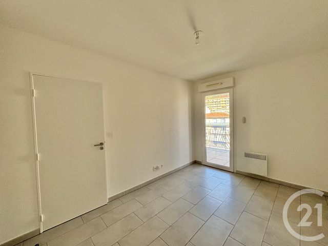 Appartement F2 à louer - 2 pièces - 43.01 m2 - MENTON - 06 - PROVENCE-ALPES-COTE-D-AZUR - Century 21 Agence Molière