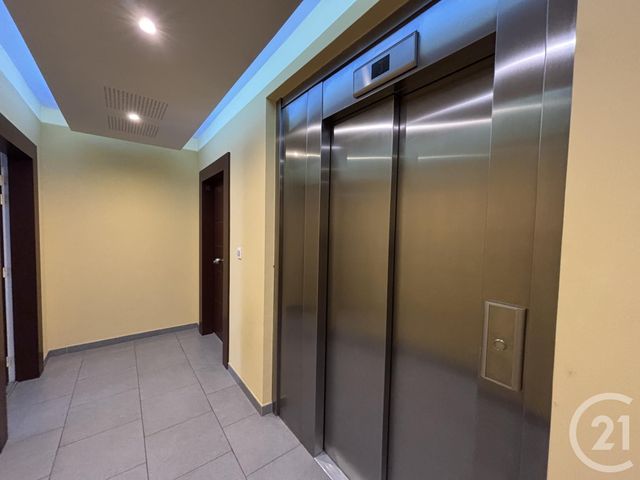 Appartement F2 à louer - 2 pièces - 43.01 m2 - MENTON - 06 - PROVENCE-ALPES-COTE-D-AZUR - Century 21 Agence Molière