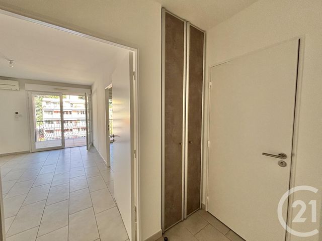 Appartement F2 à louer - 2 pièces - 43.01 m2 - MENTON - 06 - PROVENCE-ALPES-COTE-D-AZUR - Century 21 Agence Molière
