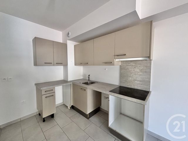 Appartement F2 à louer - 2 pièces - 43.01 m2 - MENTON - 06 - PROVENCE-ALPES-COTE-D-AZUR - Century 21 Agence Molière