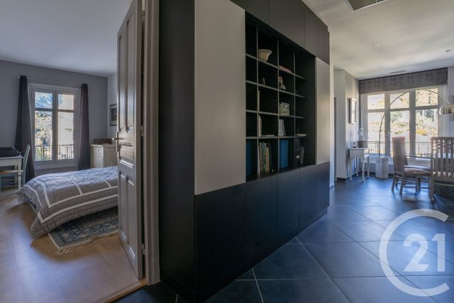 Appartement F3 à vendre - 3 pièces - 105.04 m2 - MENTON - 06 - PROVENCE-ALPES-COTE-D-AZUR - Century 21 Agence Molière