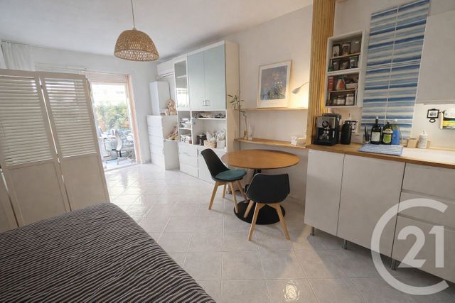 Appartement Studio à vendre - 1 pièce - 30.08 m2 - ROQUEBRUNE CAP MARTIN - 06 - PROVENCE-ALPES-COTE-D-AZUR - Century 21 Agence Molière