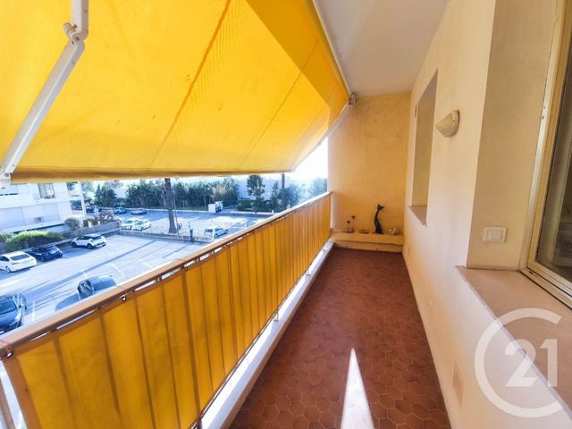 Appartement F1 à vendre - 1 pièce - 35.0 m2 - ROQUEBRUNE CAP MARTIN - 06 - PROVENCE-ALPES-COTE-D-AZUR - Century 21 Agence Molière