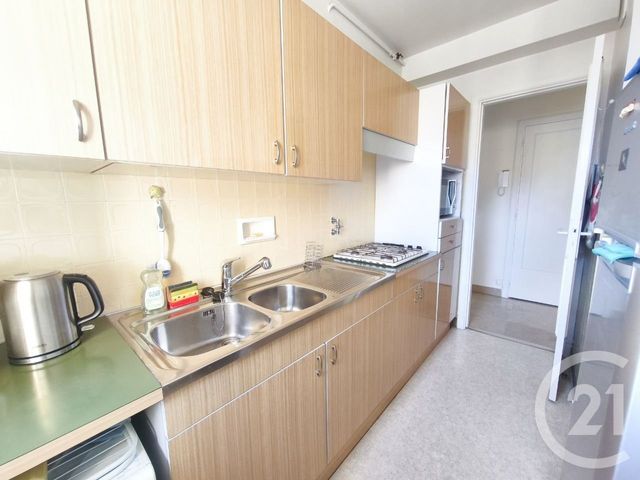 Appartement F1 à vendre - 1 pièce - 35.0 m2 - ROQUEBRUNE CAP MARTIN - 06 - PROVENCE-ALPES-COTE-D-AZUR - Century 21 Agence Molière