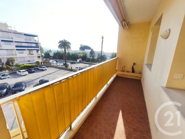Appartement F1 à vendre - 1 pièce - 35.0 m2 - ROQUEBRUNE CAP MARTIN - 06 - PROVENCE-ALPES-COTE-D-AZUR - Century 21 Agence Molière
