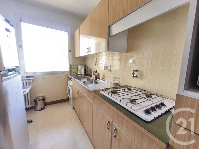 Appartement F1 à vendre - 1 pièce - 35.0 m2 - ROQUEBRUNE CAP MARTIN - 06 - PROVENCE-ALPES-COTE-D-AZUR - Century 21 Agence Molière