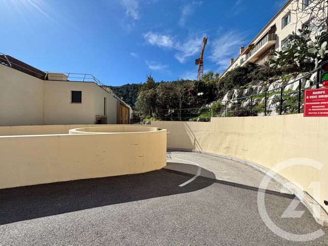 parking à louer - 14.0 m2 - EZE - 06 - PROVENCE-ALPES-COTE-D-AZUR - Century 21 Agence Molière