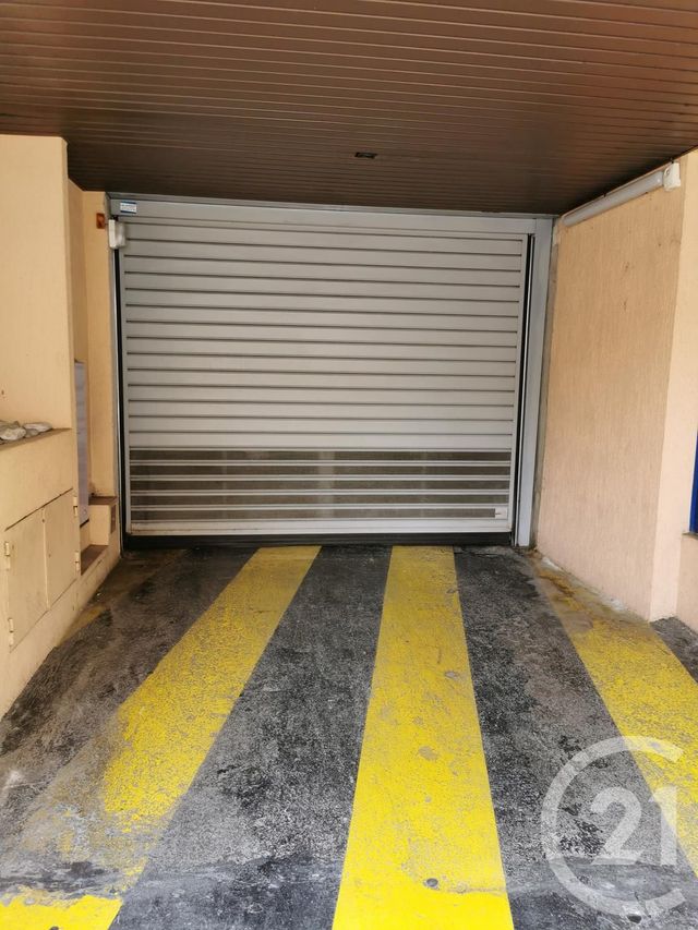 parking à louer - 15.0 m2 - MENTON - 06 - PROVENCE-ALPES-COTE-D-AZUR - Century 21 Agence Molière