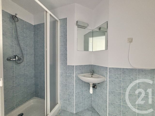 Appartement F3 à louer - 3 pièces - 60.64 m2 - MENTON - 06 - PROVENCE-ALPES-COTE-D-AZUR - Century 21 Agence Molière