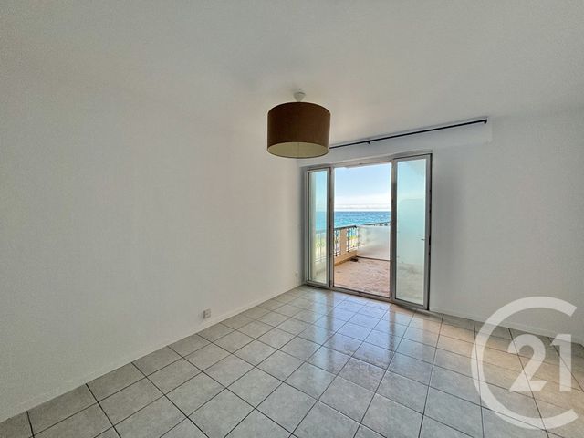 Appartement F3 à louer - 3 pièces - 60.64 m2 - MENTON - 06 - PROVENCE-ALPES-COTE-D-AZUR - Century 21 Agence Molière