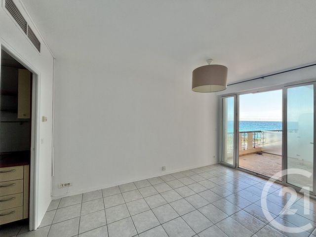 Appartement F3 à louer - 3 pièces - 60.64 m2 - MENTON - 06 - PROVENCE-ALPES-COTE-D-AZUR - Century 21 Agence Molière