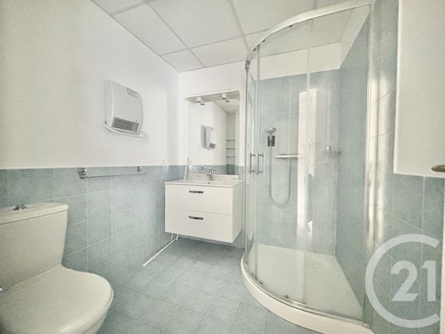 Appartement F3 à louer - 3 pièces - 60.64 m2 - MENTON - 06 - PROVENCE-ALPES-COTE-D-AZUR - Century 21 Agence Molière