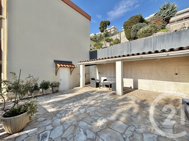 Appartement F2 à louer - 2 pièces - 48.92 m2 - ROQUEBRUNE CAP MARTIN - 06 - PROVENCE-ALPES-COTE-D-AZUR - Century 21 Agence Molière